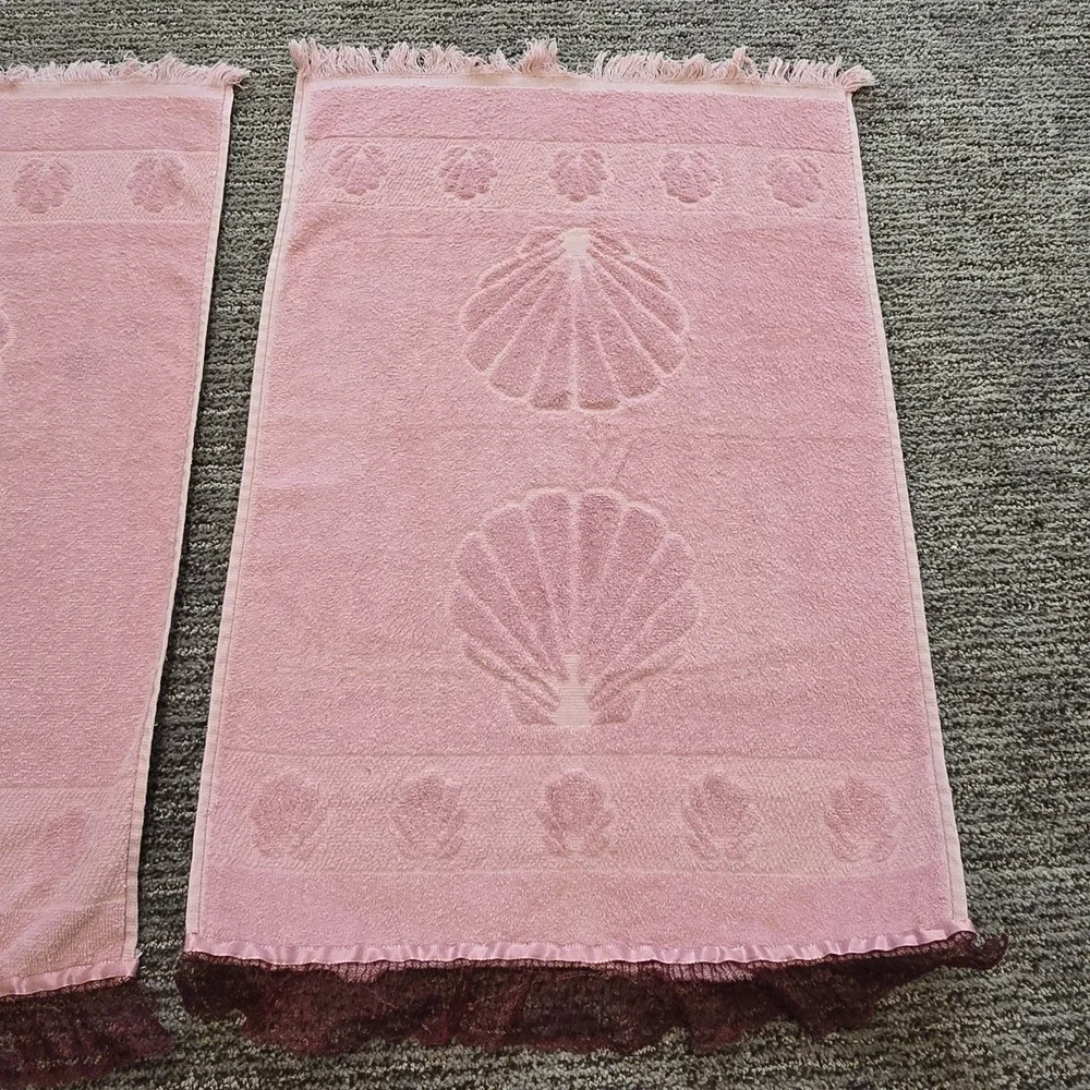 VTG Cannon Large Hand Towel Sea Shell Pink Cotton - Picture 2 of 7